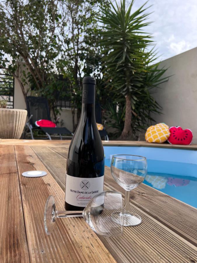 Charmante Maison Climatisee Avec Piscine Au Calme A 卡尔卡松 外观 照片